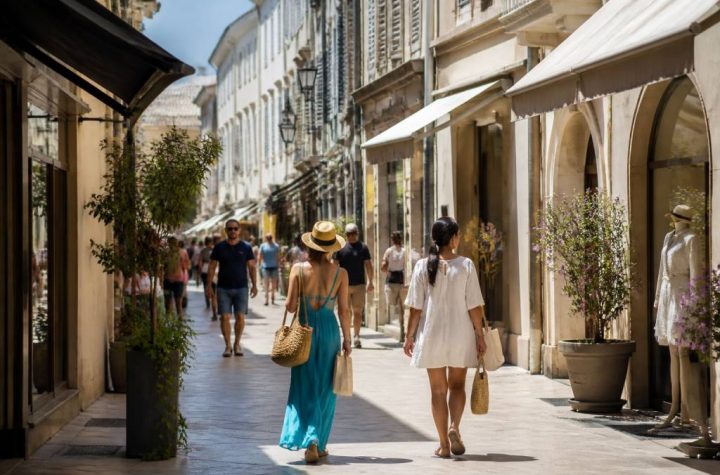 The best south of france towns to visit for shopping and leisure